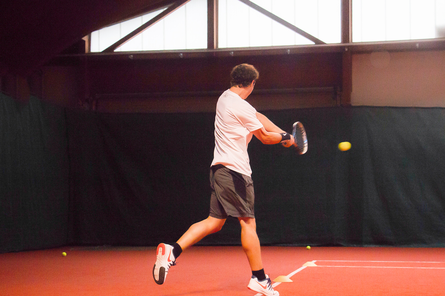 Videoanalyse - Tennis School Baden